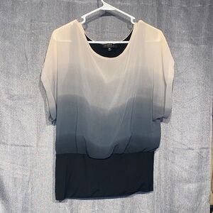 Joseph A Women's Gradient Cream and Black Blouse